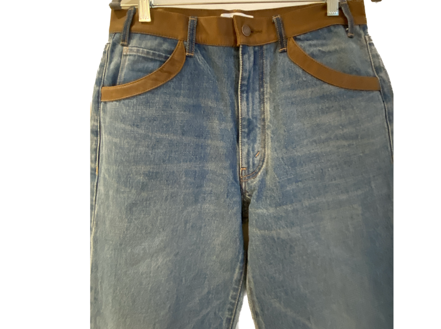 Celine Jeans with Leather Trim Size 31 – Six & Sutton Celine Jeans with Leather Trim Size 31 – Six & Sutton